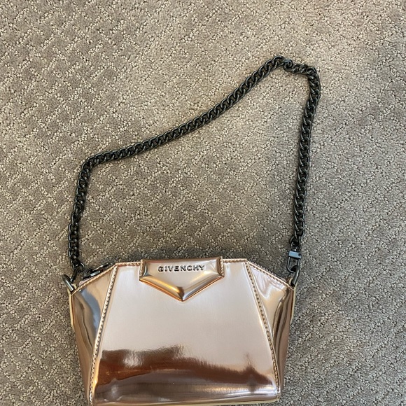 Givenchy Antigona Nano - Picture 11 of 11